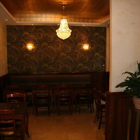 Hotel Bellevue Saint-Lazare Париж Екстериор снимка