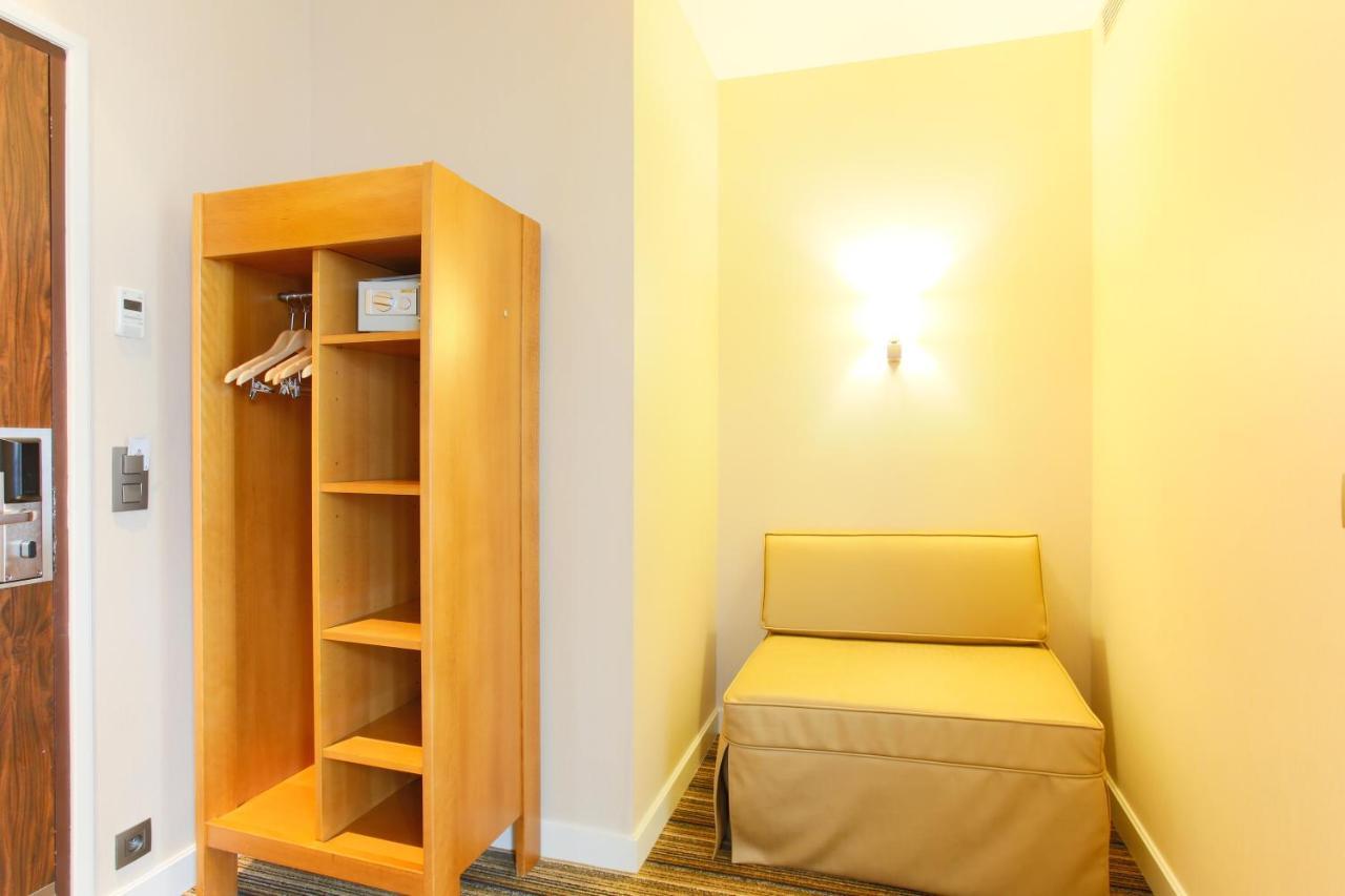 Hotel Bellevue Saint-Lazare Париж Екстериор снимка