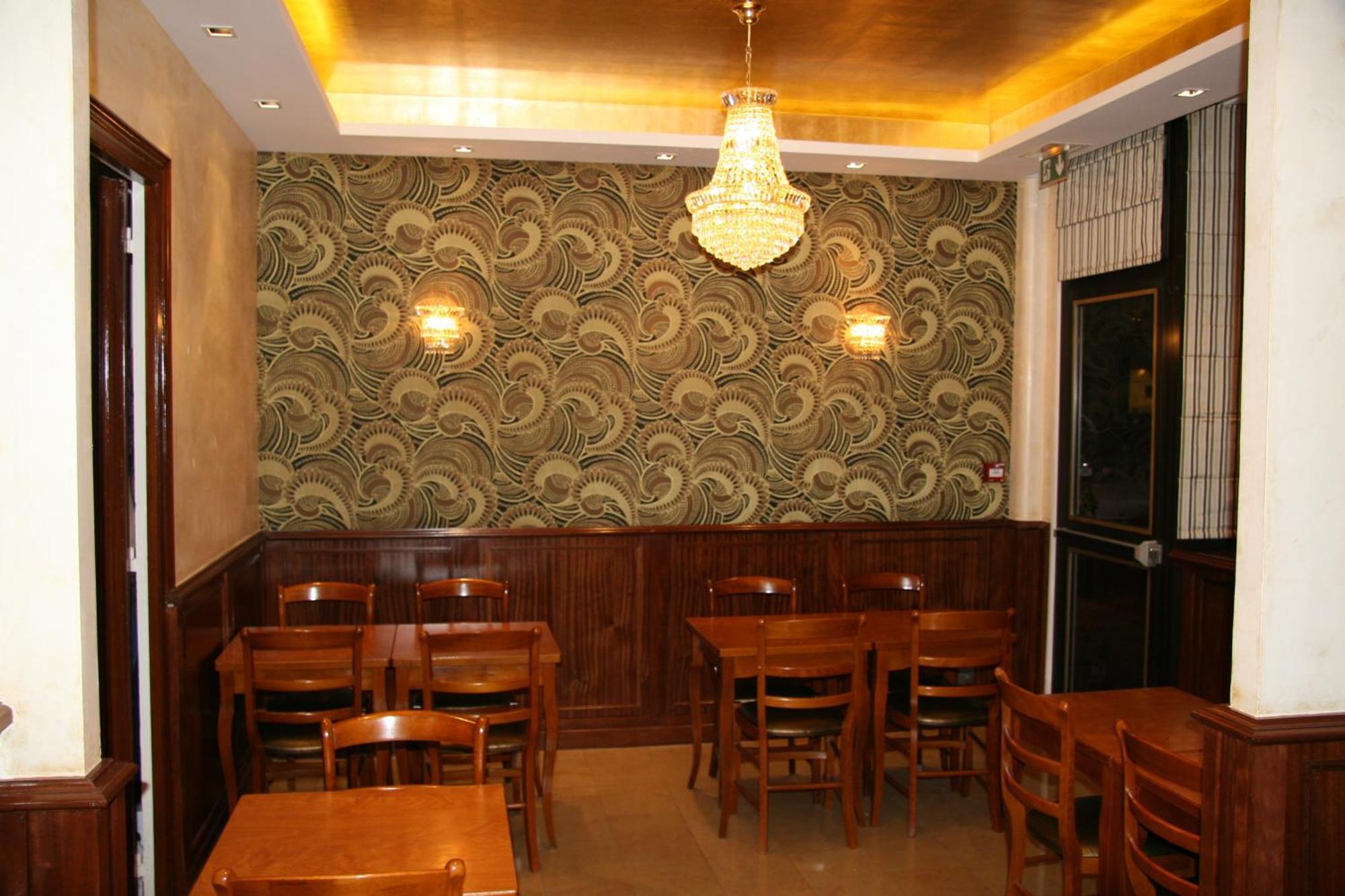 Hotel Bellevue Saint-Lazare Париж Екстериор снимка